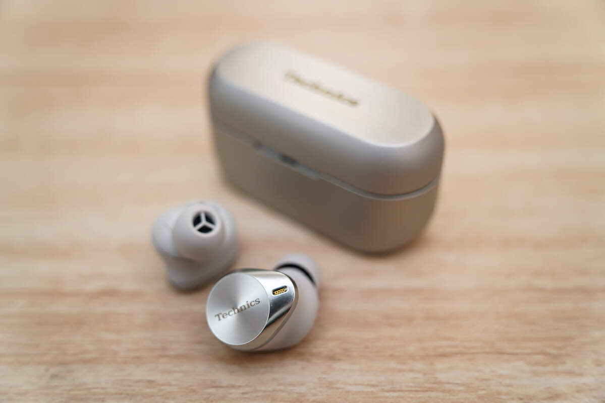 松下Technics AZ80耳机半价来袭！LDAC解码+双混合降噪，1044元抄底价错过不再有！