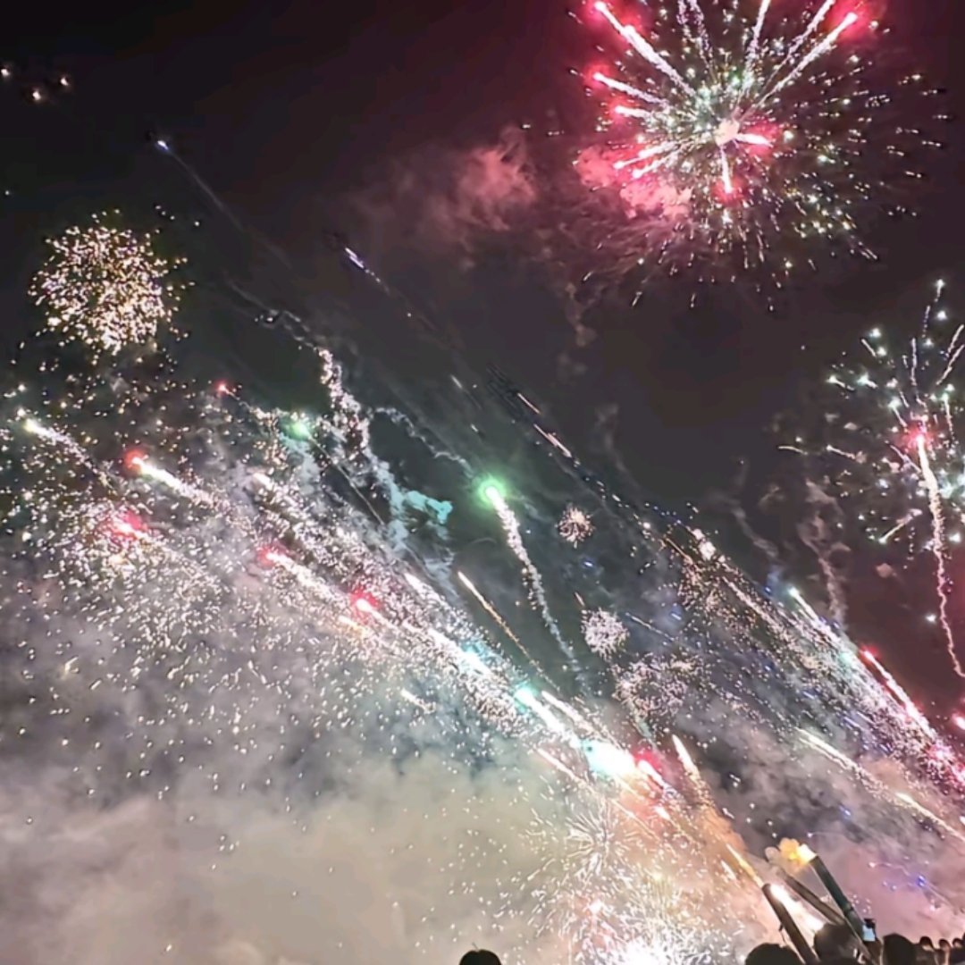 2026跨年进行时，当钟声敲响，我们与未来相拥